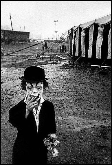 The Dwarf and the Clyde Beatty Circus, 1958© Bruce Davidson courtesy Magnum Gallery