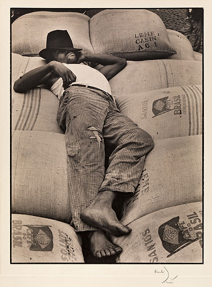 Margaret Bourke-White, Lunch Hour, Santos Docks, Brazil, 1936