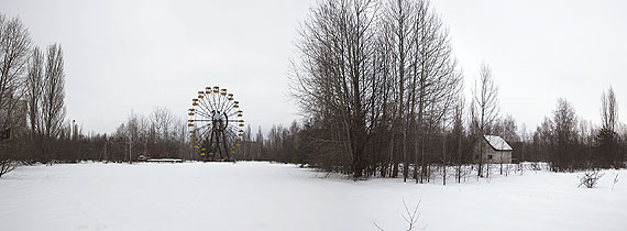 Merilyn Fairskye, Playground, 40 x 109cm, series: Plant Life (Chernobyl), 2011pigment prints, editions of 5© Merilyn Fairskye