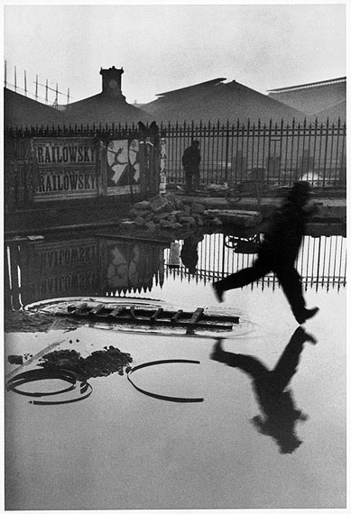 &copy; Henri Cartier-Bresson /Magnum PhotosFRANCE. Paris. Place de l'Europe. Gare Saint Lazare. 1932. 