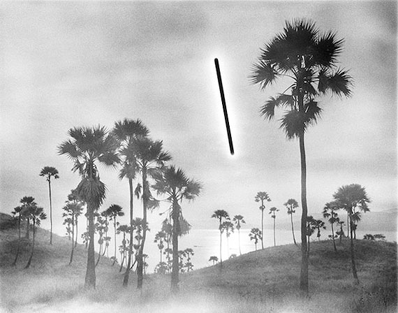 Hans-Christian Schink, 3/28/2010 6:43 am - 7:43 am S: 08&deg;27.131' E: 119&deg;52.396', 2010,Silbergelatine-Abzug, Auflage 8. Formate: 80 x 98 cm, 121x145 cm, 178 x 214 cm
