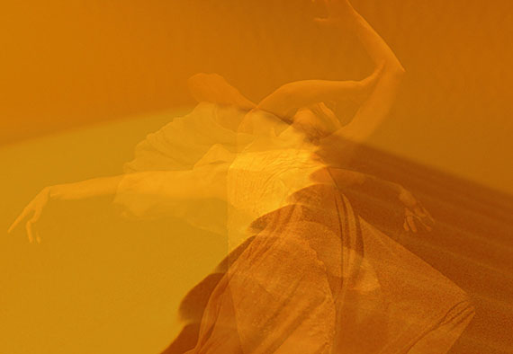 © Corinna Rosteck, desert_dance, Chromira pearl auf Aludibond, 90 x 130 cm, 2011