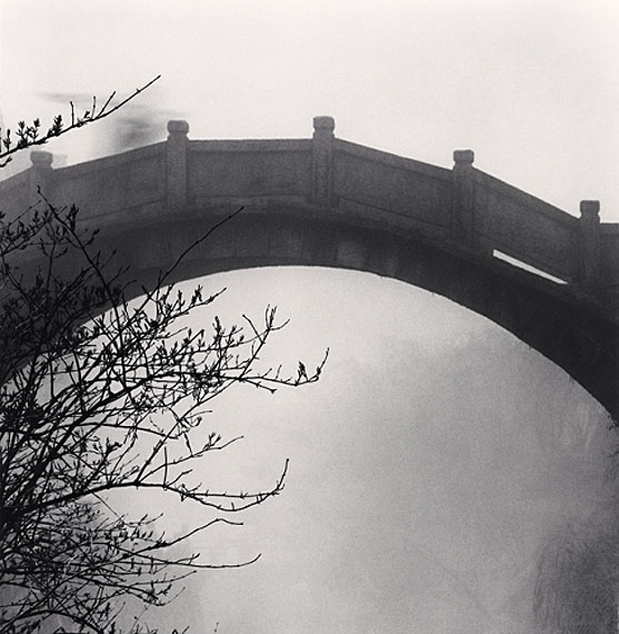 Michael KennaHuangshan Mountains, Study 36, Anhui, China, 2008Edition von 45Gelatin Silver Print, Sepia tonedca. 20 x 20 cm