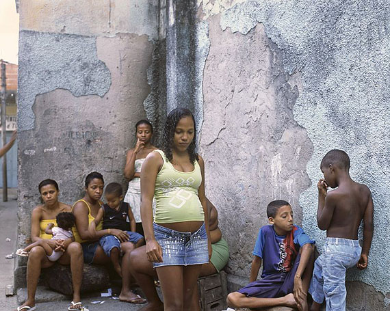Mohamed Bourouissa, Rio, Sans titre, 2008© Courtesy Galerie Les filles du calvaire Paris/Bruxelles