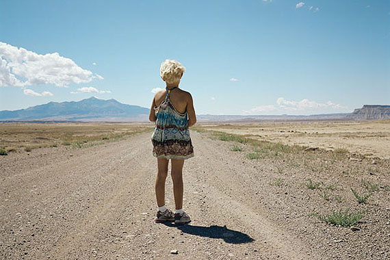 Slater Bradley Shadow production still #1 (girl), 2010C-Print190 x 288 cm© Galería Helga de Alvear, Madrid
