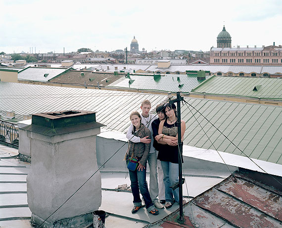 Annica KARLSSON RIXON / Anna Viola HALLBERGState of Mind (Irina, Ilja, Sveta and Oksána, St Petersburg, 2007) Type-C print, wood frame, plexi glass Size: 131 x 106 x 5 cm