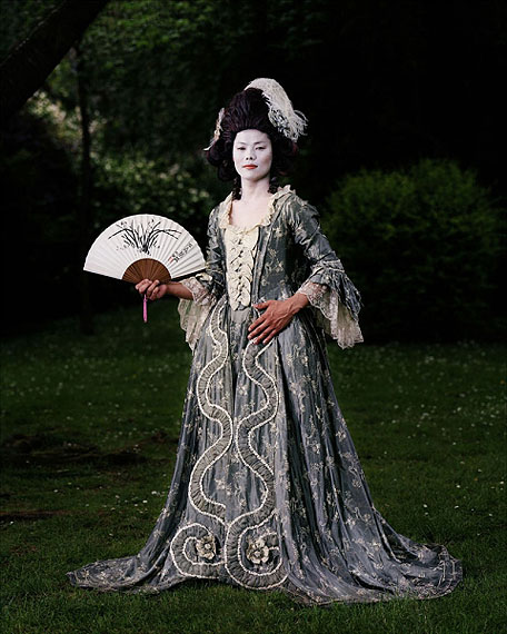 Chan-Hyo BaeExisting in Costumes 2005/0876.2 x 61 cm and 100 x 80 cm Limited Edition: 5 + 1 APC- Print© Chan-Hyo Bae