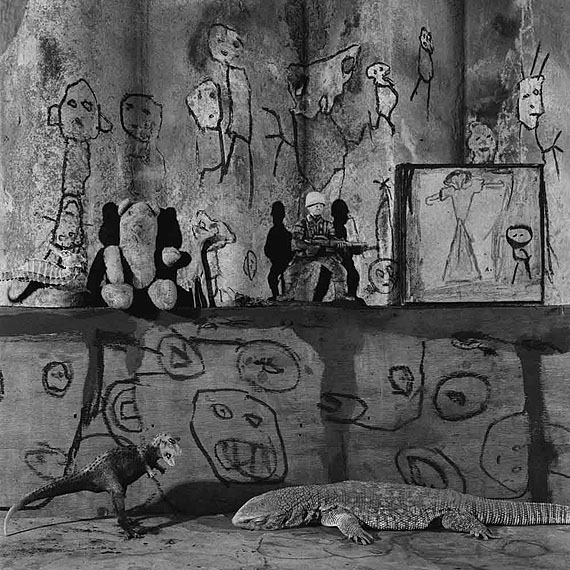 © Roger Ballen, Slain