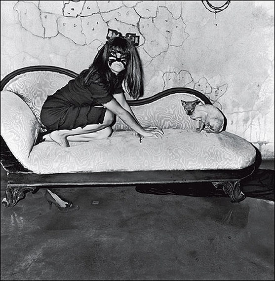 © Roger Ballen, Selma Blair and Sphinx