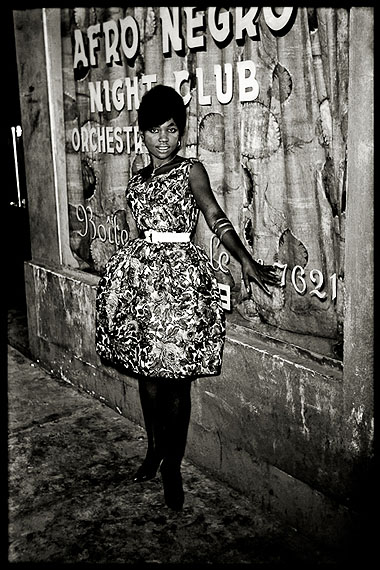 © Jean Depara, Devant Afro Negro