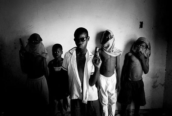 © Paolo Pellegrin/Magnum Photos/Contrasto. Baby Gang in Port-au-Prince. Haiti 2006