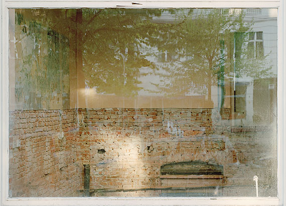 Sabine Hornig, Fenster ohne Boden I, 2006170 x 222,4 x 3 cm (Plexi)&copy; VG Bild-Kunst, Bonn 2011