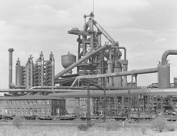 Bernd & Hilla BecherGutehoffnungsh&uuml;tte, Oberhausen, D, 1963Gelatin-silver print, Silbergelatine-Abzug, 50 x 60 cm&copy; Bernd und Hilla Becher / Courtesy of Schirmer/Mosel