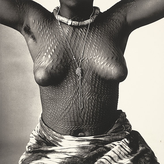 IRVING PENNScarred Dahomey Girl, 1967Platinum palladium print mounted to aluminumc. 33 x 33 cm Edition of 21© The Irving Penn Foundation