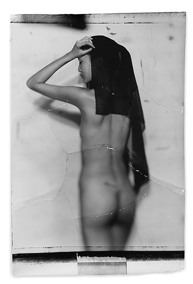 Alice, 188 x 127 cm, Silver Print, 2001, Edition of 8© Jeff Cowen