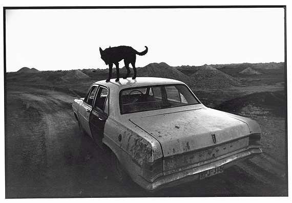 Wim Wenders: Dusk in Coober Pedy, 1978. Silver gelatin on baryt paper. 65 x 85 cm framed. Edition of 12. &copy; Wim Wenders. Courtesy Wenders Images