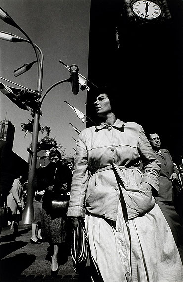 Harry Callahan, Chicago, 1961. &copy; The Estate of Harry Callahan. Courtesy of Pace/MacGill Gallery, New York