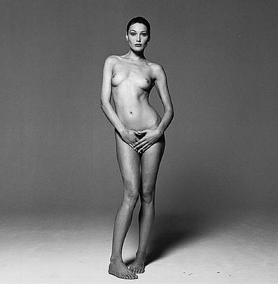 Michel ComteTitolo: Carla Bruni, Safe Sex CampaignAnno: 1993Tecnica: Baryt-printDimensioni: 73 x 73 cmEdizione: 20Courtesy: galerie Esther Woerdehoff, Paris