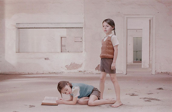 Lux, Loretta"The book". 2003. C-Print. Number 17/20.Estimate: 9.000 EUR