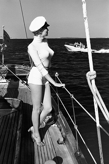Helmut NewtonWinnie off the coast of Cannes, 1975from the series White Women&copy; Helmut Newton Estate