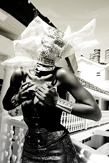 © Ellen von Unwerth - 666, 2012