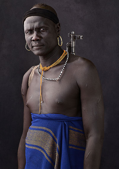 &copy; Mario Marino, Faces of Africa, Berkoro, Mursi Man, Ethiopia, 2011140 x 110 cm, Archival Pigment Print / Hahnemühle Paper