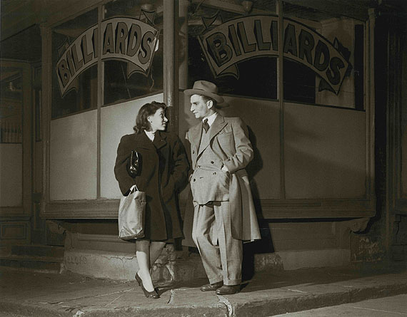 Pitt Street, Lower East Side, New York, 1938 © Walter Rosenblum