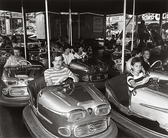 Erasmus Schröter: Bumper Cars, Leipzig 1984, silvergelatine