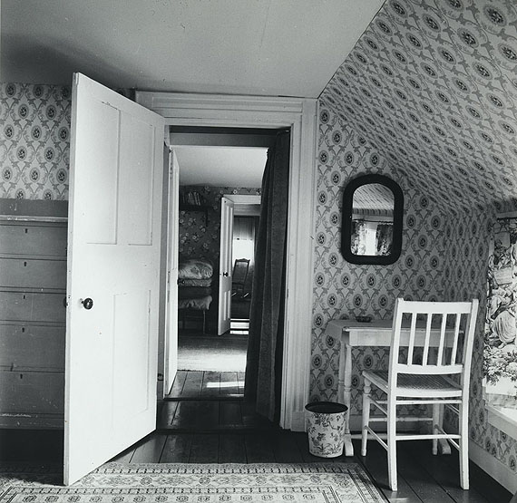 Walker Evans: Interior View of Heliker/Lahotan House, Walpole, Maine, 1962 © Walker Evans Archive, The Metropolitan Museum of Art