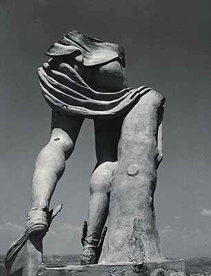 On the Body and Other Things / / Von Körpern und anderen Dingen On the Body and Other Things / / Von Körpern und anderen Dingen