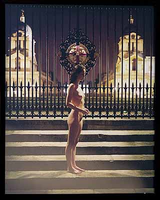 © Spencer Tunick . London, England 1, 2001