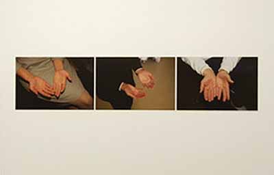 Sophie Calle, Unfinished, The Hands that Touched the Money, (Detail), 2003, Installation im Centre Pompidou, Paris, 2003-2004, Foto Jean-Claude Planchet, Centre Pompidou