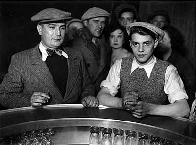 Brassaï's and Robert Doisneau's Paris Brassaï's and Robert Doisneau's Paris