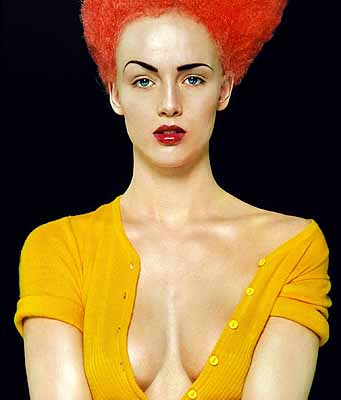 Jetzt im NRW-Forum, Düsseldorf: Fotos von Bettina RheimsBildrechte: ZDF / © Bettina Rheims 