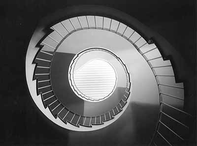 Funkhaus Hannover, Wendeltreppe © H. Heidersberger 1951