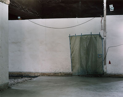 Erik Niedling STATUS #4, 2005, C-Print / Diasec