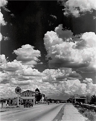 Andreas Feininger Route 66, Arizona, 1953 Photo by Andreas Feininger, LIFE Magazine © Time Inc.