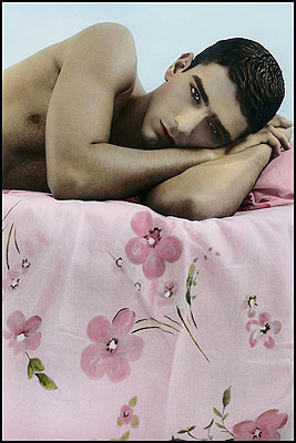 Youssef Nabil Salim Kechiouche 2005, Lambda Color Print80x53,3 CM, Auflage 75