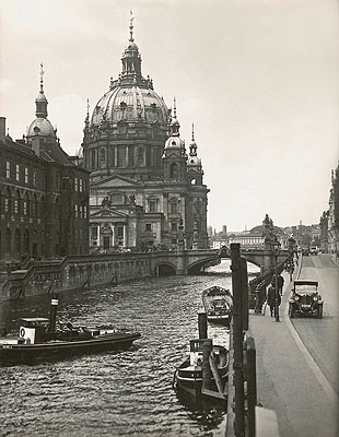 Sasha Stone Dom, 1927/1928 © Serge Stone