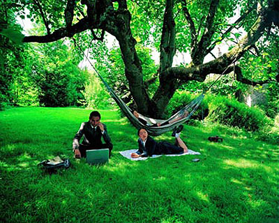 Under the tree, 2006 C-print 125 x 160cm
