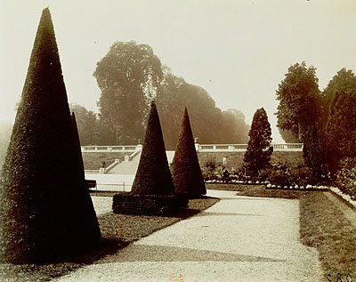 Saint-Cloud, 1922© BnF, département des Estampes et de la photographie