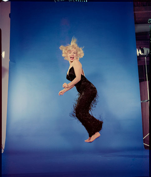 ASTONISH ME ! ASTONISH ME !