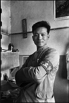 Un photographe chinois dans la Révolution Culturelle (1966-1976) Un photographe chinois dans la Révolution Culturelle (1966-1976)