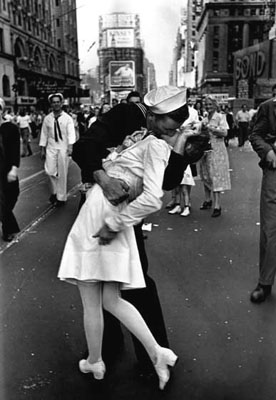 VJ Day in Times Square, New York, NY, 1945 by Alfred Eisenstaedt © Time Inc.