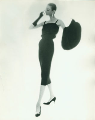 Lillian Bassman: Ohne Titel, undatiert. Silbergelatine, 35,2 x 27,7 cm. © Lillian Bassman