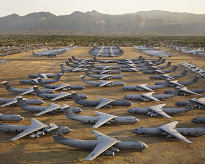 AMARC #5, Tucson, Arizona, USA, 2006 © Edward Burtynsky, courtesy Torch Gallery Amsterdam & Nicholas Metivier Gallery Toronto