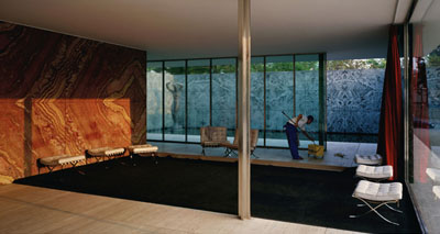 Morning Cleaning, Mies van der Rohe Foundation, Barcelona1999Transparency in light box187 x 351 cm© Jeff Wall