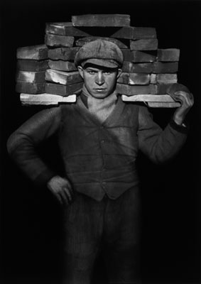 August Sander, Handlanger, 1928©Die Photographische Sammlung/SK Stiftung Kultur – August Sander Archiv, Köln; VG Bildkunst, Bonn 2010