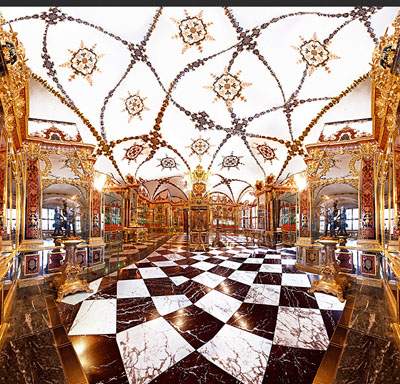 Raïssa Venables, Jewel Room, 2010, C-Print / Diasec