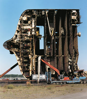 Zeebrugge, 2003C-Print/ Diasec200 x 160 cm© Boris Becker - Die Photographische Sammlung SK Stiftung Kultur Köln